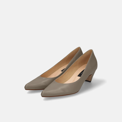 20%OFF:ポインテッドトゥ パンプス(m45002)グレージュ/mamian(マミアン)