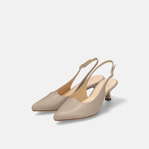 15%OFF:ハートカット バックストラップパンプス(m55215)グレージュ/mamian(マミアン)