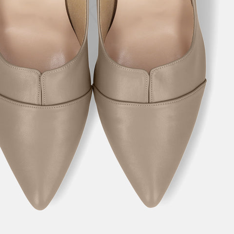 10% OFF: 2024SSBI: Pointed toe switching pumps (5154) beige